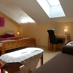 شقة Haus Daheim